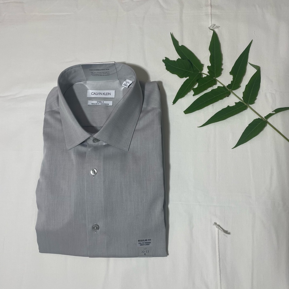 Calvin Klein Gray Dress Shirt Classic Formal Design